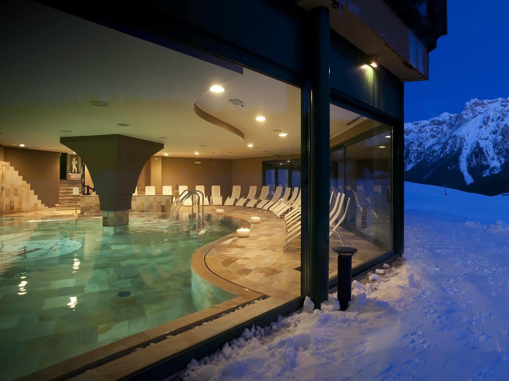 Residence Hotel Sport Campiglio Madonna Exterior foto